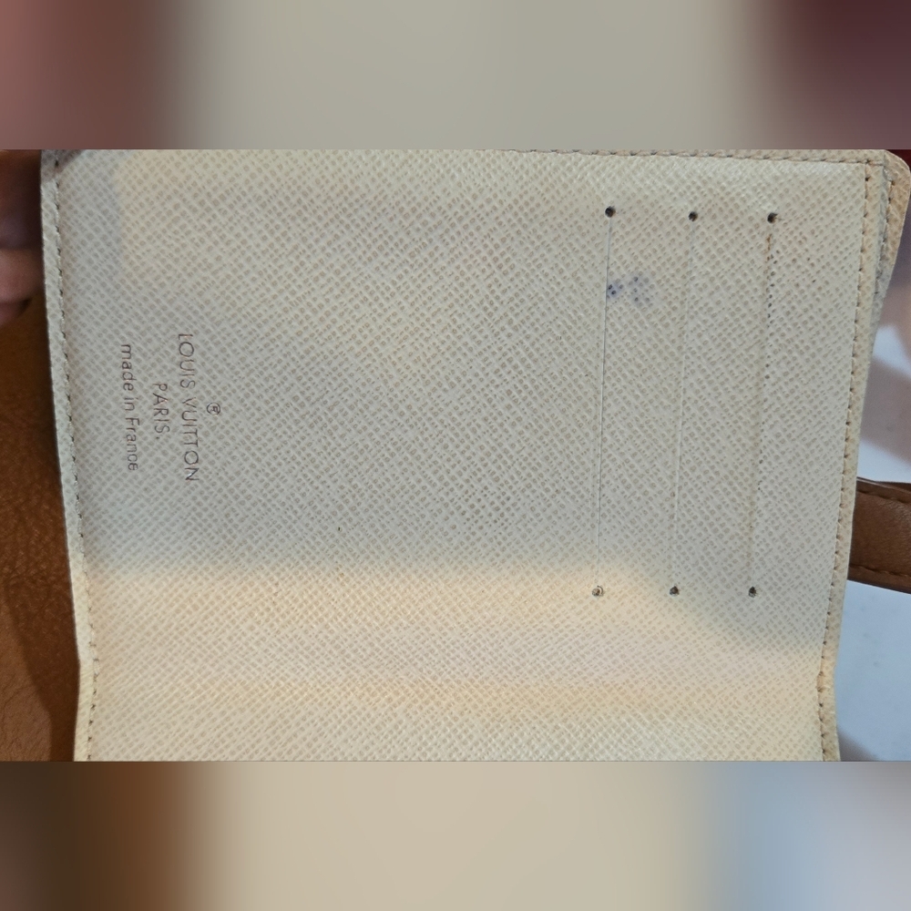 Louis Vuitton Epi Portefeiulle Joy Trifold Wallet converted to crossbody. AUTHEN - Picture 4 of 13